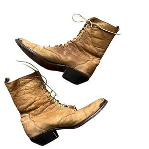 Dingo Vintage Victorian meets western lace up boot size 7.5 B